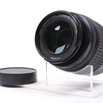 SMC Pentax-Dal f/4-5.6 50-200mm ED Zoom Lens - FZ - Image 1 of 4