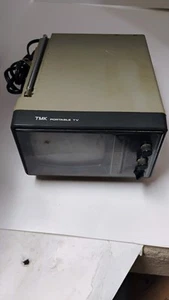 Vintage 1983 TMK UHF VHF 5” Model 701 Portable Dual Power Black & White TV Works - Picture 1 of 6