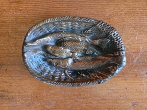 Vintage ottone gioielli piatto/ciotola di pesce in rete cesto vassoio comò cattura tutto - Foto 1 di 5