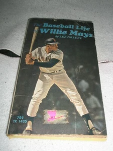 THE BASEBALL LIFE OF WILLIE MAYS  1972 paperback Lee Greene Scholastic - Picture 1 of 12