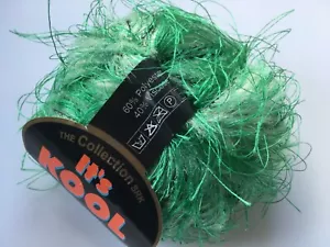 Kertzer SRK Collection It's Kool #7007 Green Goblin Eyelash Yarn 50gr 43yds - Picture 1 of 4