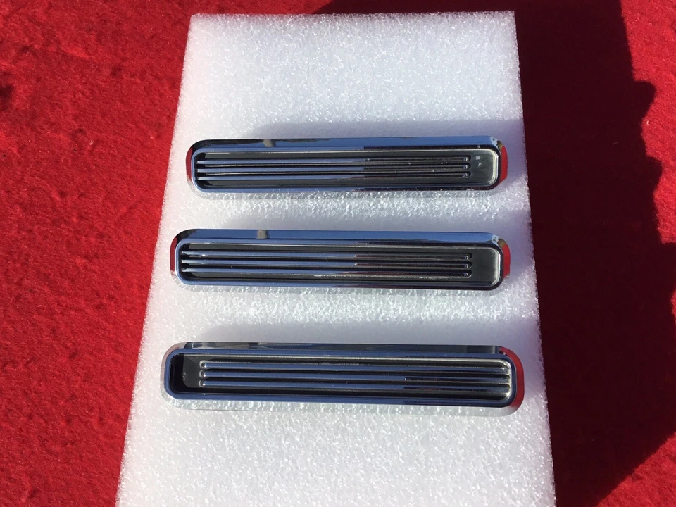 Buick Special Fender 1969 moldura cromada Foto 1 de 4