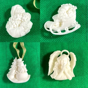 4 Mark Klaus 2009 Christmas White Charms Ornaments Necklaces w/ Magnetic Clasp - Picture 1 of 20