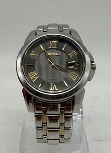 Seiko Solar Two Tone Black Dial Analogue Stainless Steel Men’s Watch - Picture 1 of 8