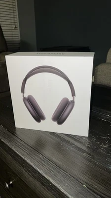 AirPod Max - Image 1 of 4