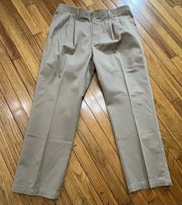 Wrangler Riata 95GO Khaki Pleated Pants Men's 38x30 - Picture 1 of 9