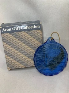 Avon Fostoria Glass Ornament Christmas Tree 1985 with Box Holiday Festive - Picture 1 of 5