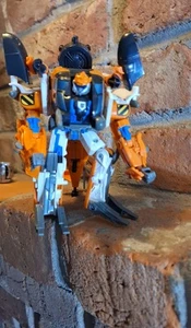 Figura The Transformers Movie Voyager Class Autobot EVAC Hasbro 2007 SIN CUCHILLAS g - Imagen 1 de 6