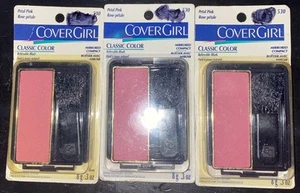 Vintage  COVERGIRL Classic Color Blush 530 Petal Pink  Compact mirror - Picture 1 of 4