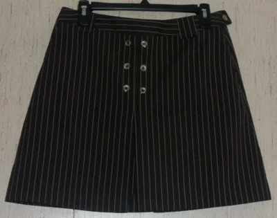 NUEVO PANTALÓN CORTO MUJER Sport Haley MARRÓN OSCURO CON RAYAS BLANCAS CON BOLSILLOS TALLA 4 Foto 1 de 3