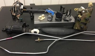 96-02 SATURN S SERIES Front Door Lock & Key Passenger Right RH Complete Assembly Foto 1 de 4