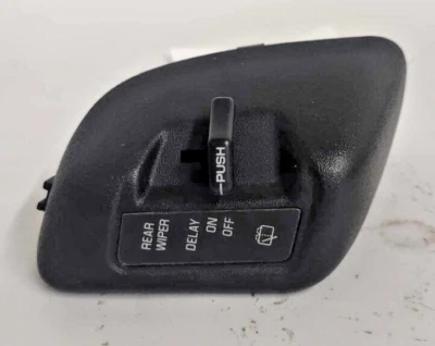 Interruptor limpiaparabrisas trasero Chevrolet Lumina 1996 furgoneta Foto 1 de 4