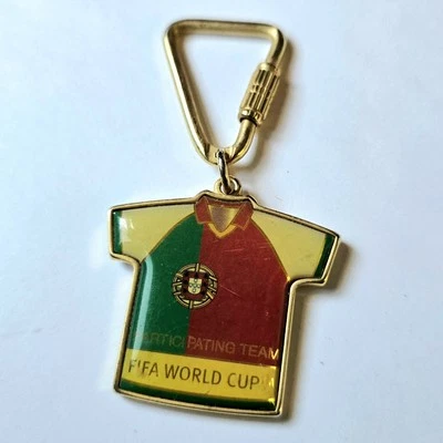 FIFA 2002 WORLD CUP KOREA JAPAN OLP ENAMEL SOUVENIER KEYCHAIN - Image 1 of 2