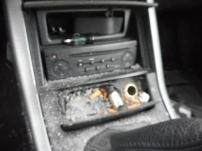 Custode arriere droit RENAULT AVANTIME 6025410900 - Photo 1/4