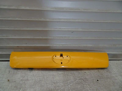 2012-2014 丰田普锐斯 V 原始设备制造商后备箱盖升降门装饰面板工厂  — 第 1/4 张图片