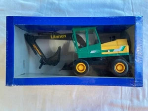 Emek 60070 Lannen M213 Excavator 1:25 - Picture 1 of 6