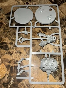 CLASSIC Epic 40K Warlord Battle Titans - nur Adeptus Titanicus grauer Anguss - Bild 1 von 2