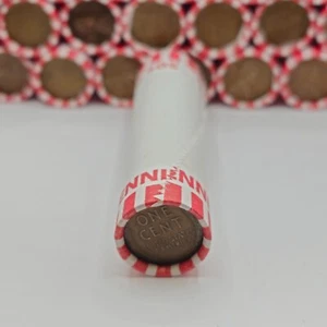 Unsearched Roll of Wheat Pennies (1909-1958) - Picture 1 of 6