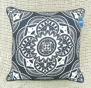 Mainstays Reversible ~ NAVY BLUE & WHITE Decorative Throw Pillow 18" x 18" ~NWT - Picture 1 of 4