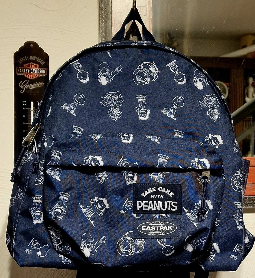Eastpak Snoopy Rucksack - Bild 1 von 1