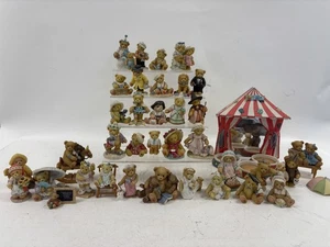 Großes Konvolut Cherished Teddies Figuren mit Zirkuszelt Display - Bild 1 von 19