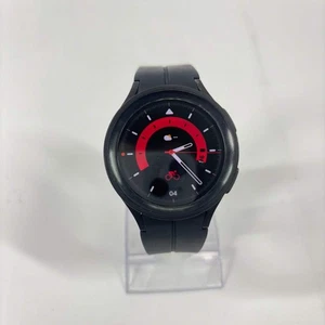WiFi Only Samsung Galaxy Watch5 Pro Titanium SM-R920 - Picture 1 of 6