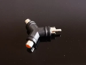 1x RCA Y Splitter AV Audio Video Plug Converter 1Male to 2Female Cable Adapter - Picture 1 of 5