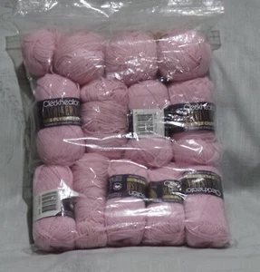 Cleckheaton Machine Wash 5ply Crepe 50g 9 Balls plus part balls Pink - Picture 1 of 1