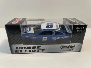 CHASE ELLIOTT 2019 NAPA DARLINGTON 1/64 HARD TOP CAMARO GOLD SERIES FREE SHIP - Picture 1 of 3