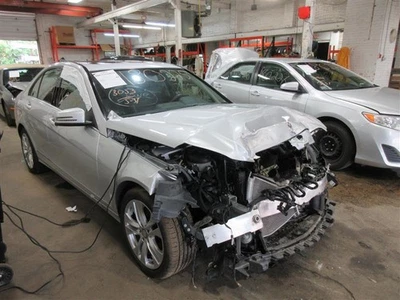 CONSOLE LID Mercedes-Benz C300 C350 2014 14 925542 - Image 1 of 4