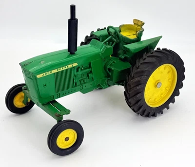 Vintage ERTL - John Deere 3020 Wide Front Tractor - 1:16 Scale - Image 1 of 4