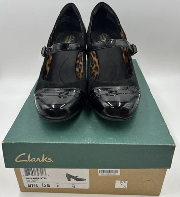 Mujer Clarks Bendables Zafiro Acero Negro Patente Acabado Gorra Puntera Mary Jane 10M Foto 1 de 4