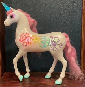 Barbie Dreamtopia Iluminar Unicornio Caballo Muñeca Sonido Brillo Arco Iris Música - Imagen 1 de 3