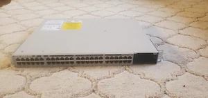 Cisco C9200-48T-A Switch Catalyst 9200 48-port Data Switch 1x Power supply - Picture 1 of 11