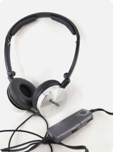 Brookstone Compact Noise Cancelling Headphones in Great Condition