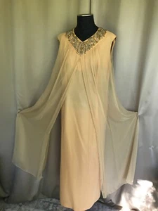 Vintage 60's Hollywood Glam peach gown with beads and rhinestones - Picture 1 of 21