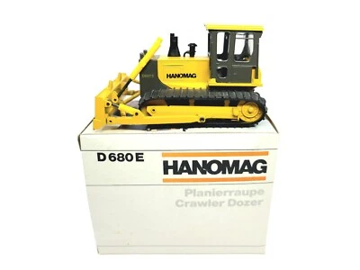 Hanomag D680E Dozer - Conrad 1:50 Scale Diecast Model #2853 - Image 1 of 4