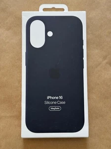 NEW APPLE iPHONE 16 SILICONE CASE MAGSAFE BLACK MYY13ZMA GENUINE OEM APPLE - Photo 1 sur 2