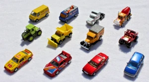 Matchbox 1990 1-75 Series - Model 'A' Truck, Nissan Prairie, -Lot of 12 in Boxes - Picture 1 of 16