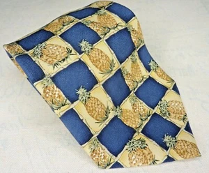 Tommy Bahama Tie Beige Pineapple Checkerboard Hawaiian Tropic 100% Silk 57"x4" - Picture 1 of 5
