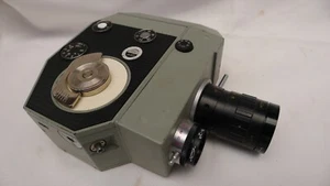 Macchina fotografica vintage Zenit Quartz 5 8 mm pellicola cinematografica con impugnatura pistola GWO - Foto 1 di 6