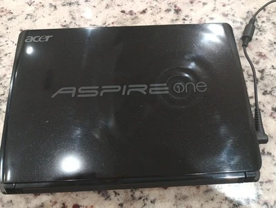 Acer Aspire One D257-13478 Laptop, 1gb ddr3 Memory, 250gb HDD  (See Description - Image 1 of 4