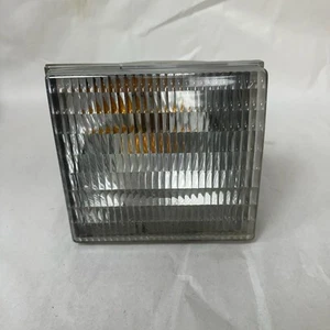 1990 Lincoln Town Car Square Inner Headlight *CHIP/CRACK* OEM#: SAEI2P90LN - Picture 1 of 10