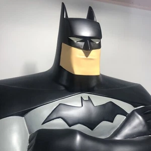 Batman Animated Series 1997 Warner Bros Studio Bust - With Shipper Box - VGC - Picture 1 of 22