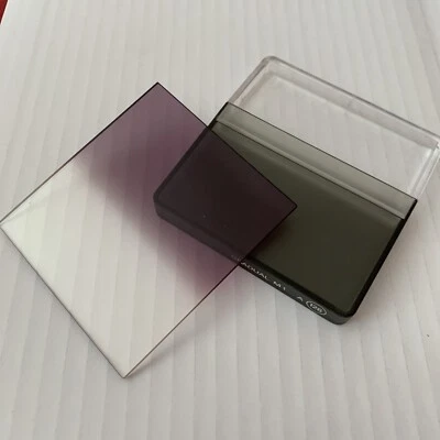 Cokin A 126 Gradual M1 Mauve A Series Square Filter - Image 1 of 2