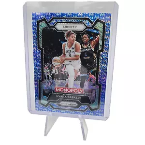 Panini Monopoly 2024 WNBA Nyara Sabally Blue Millionaire Shimmer Prizm/10 SSP - Imagen 1 de 3