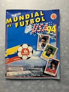 ALBUM MUNDIAL DE FUTBOL USA 94 Bavaria STICKER BOOK Federacion Colombiana FIFA - Picture 1 of 24