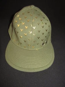 Gorra Oakley Oro Verde Control Metálico Ajuste Estabilizador Sombrero Talla L/XL - Imagen 1 de 11