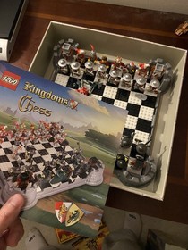 LEGO Kingdoms Chess 852293 328pc Complete Set Board Game w/ Box