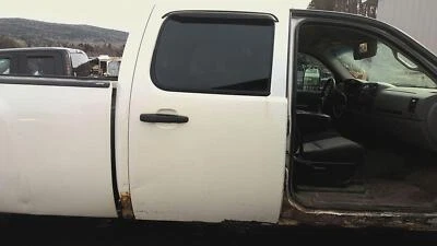 09 CHEVY SILVERADO 2500 Rear Door Passenger Summit White50u Rusty Seam Foto 1 de 2